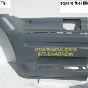 International 9400, 9200, & 9100 Fuel Tank Cover: 1997 to 1999 - Left