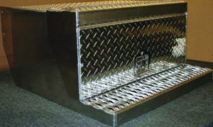 PB -379, 388, 389 TOOL BOX - ALUMINUM