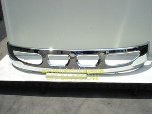 International / Navistar 4200, 4300, & 4400 Redeisgned Bumper: 2002 to Current