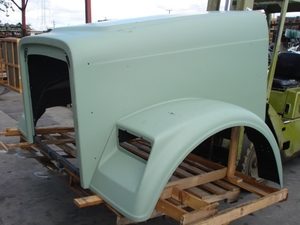 Freightliner Classic 120 Hood. Standard Length of 61". Fits 1991 - 2008 Models.