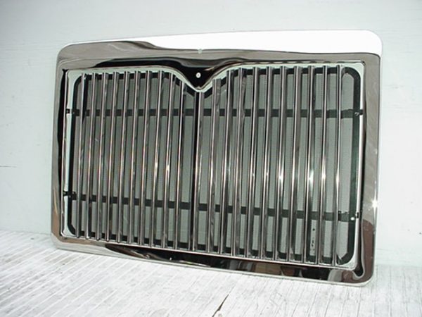 International 9400i / 9200i / 9100i Grille & Surround- 1997 & up